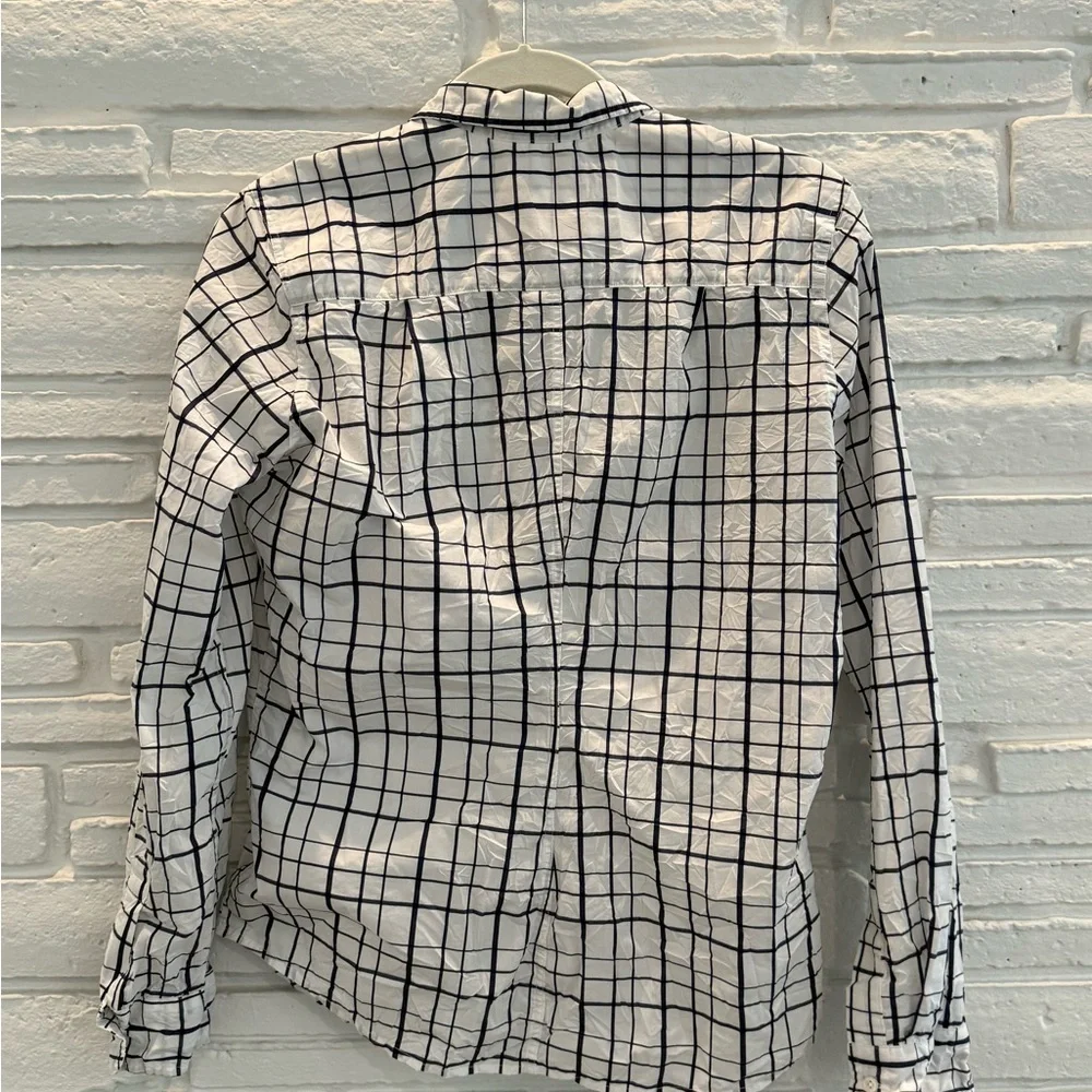 Frank & Eileen “Barry” Crinkled Plaid Shirt Blue and White - Medium - Picture 2 of 5